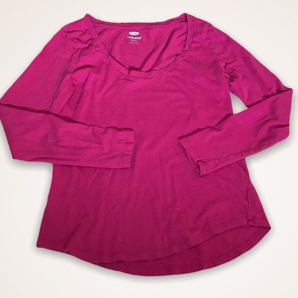 💫4/30 OLD NAVY Relaxed Fit Scoop Neck Fuchsia Tee - Picture 3 of 6